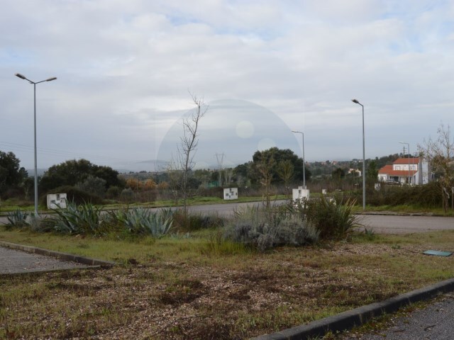 Terreno Urbano - Mouriscas, Abrantes, Santarm - Imagem grande