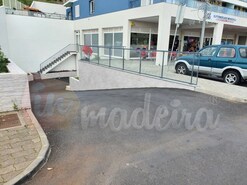 Garagem - Canio, Santa Cruz, Ilha da Madeira