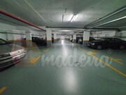 Garagem - Canio, Santa Cruz, Ilha da Madeira - Miniatura: 4/5