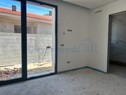 Moradia T4 - Milagres, Leiria, Leiria - Miniatura: 8/9