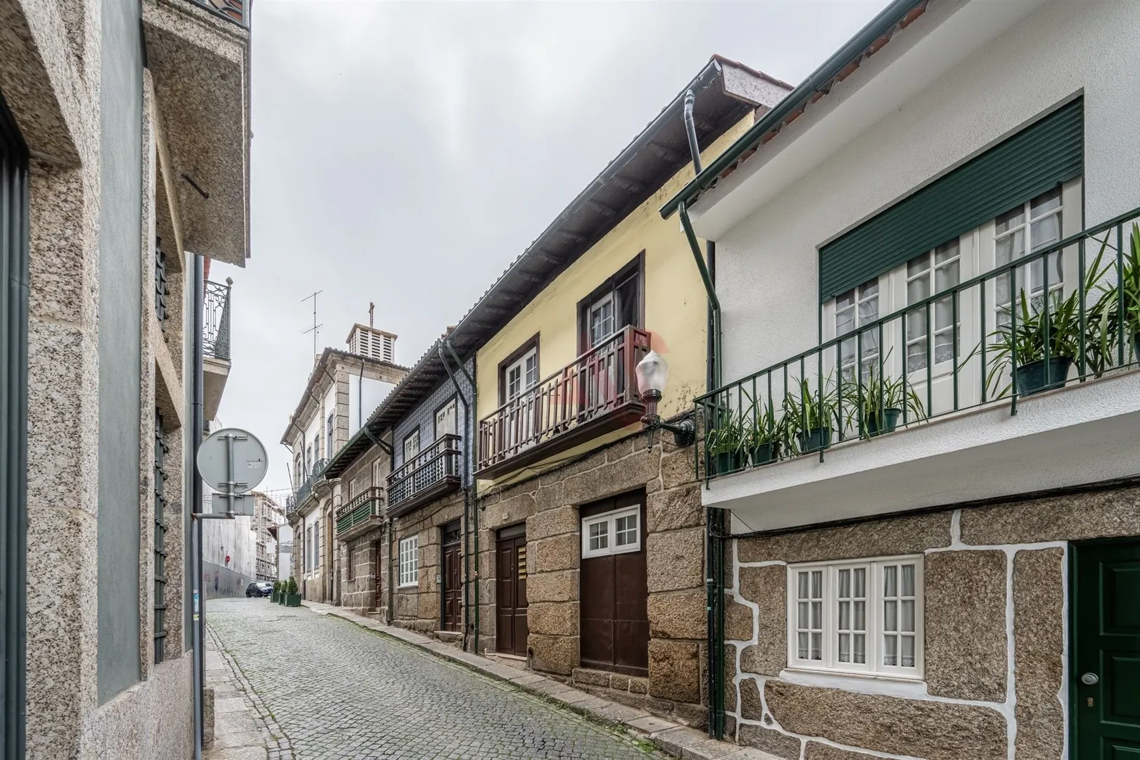 Pr�dio T4 - Oliveira, S�o Paio e S�o Sebasti�o, Guimar�es, Braga - Imagem grande
