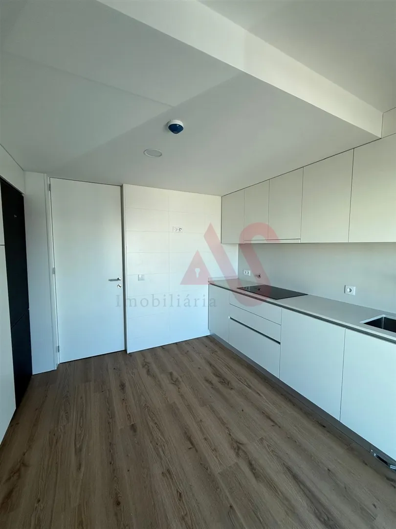 Apartamento T3 - Glria, Aveiro, Aveiro - Miniatura: 3/9