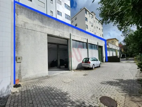 Armazm T0 - Santo Tirso, Santo Tirso, Porto - Miniatura: 6/9