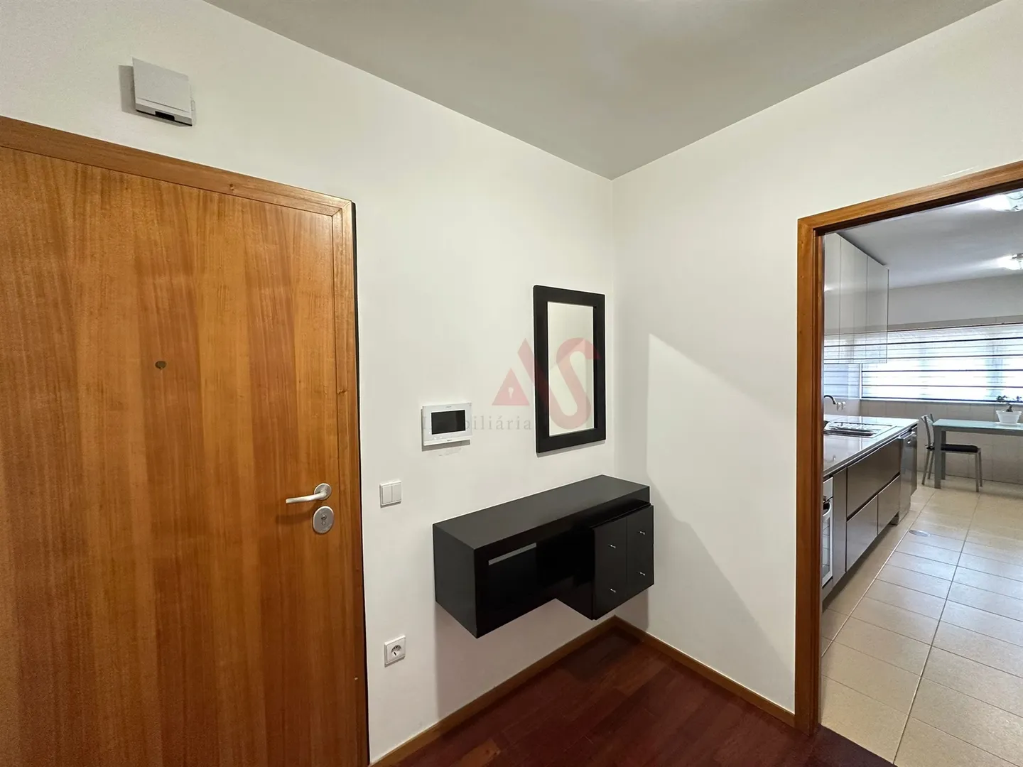 Apartamento T2 - Oliveira, So Paio e So Sebastio, Guimares, Braga - Miniatura: 4/9