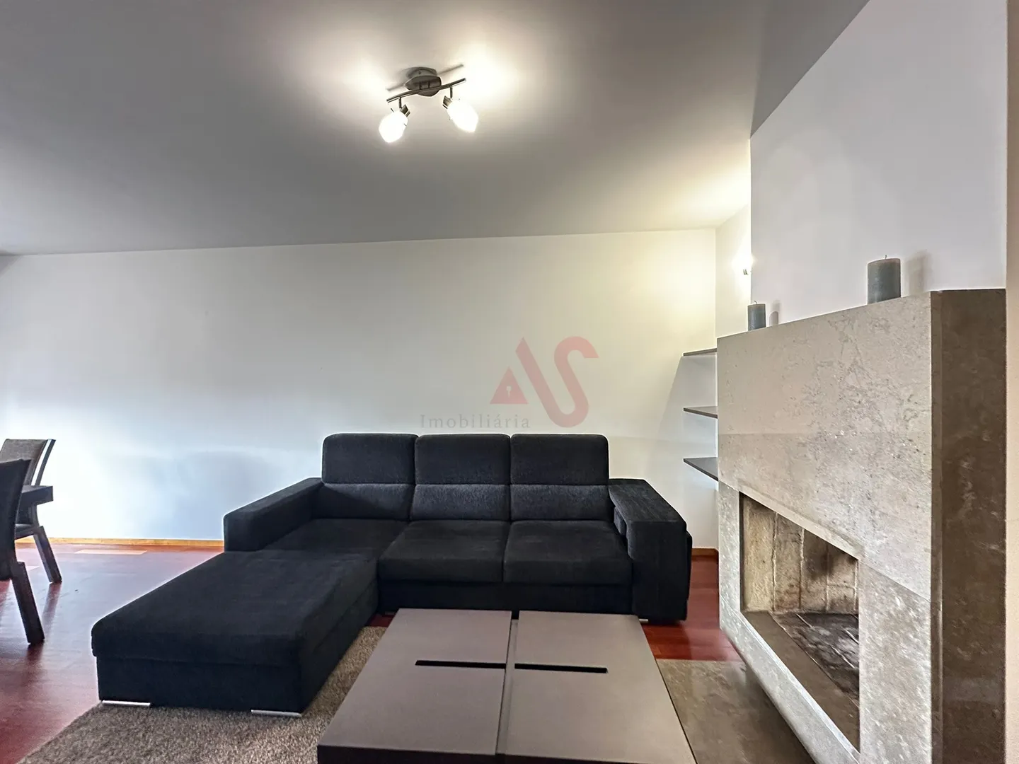 Apartamento T2 - Oliveira, So Paio e So Sebastio, Guimares, Braga - Miniatura: 6/9