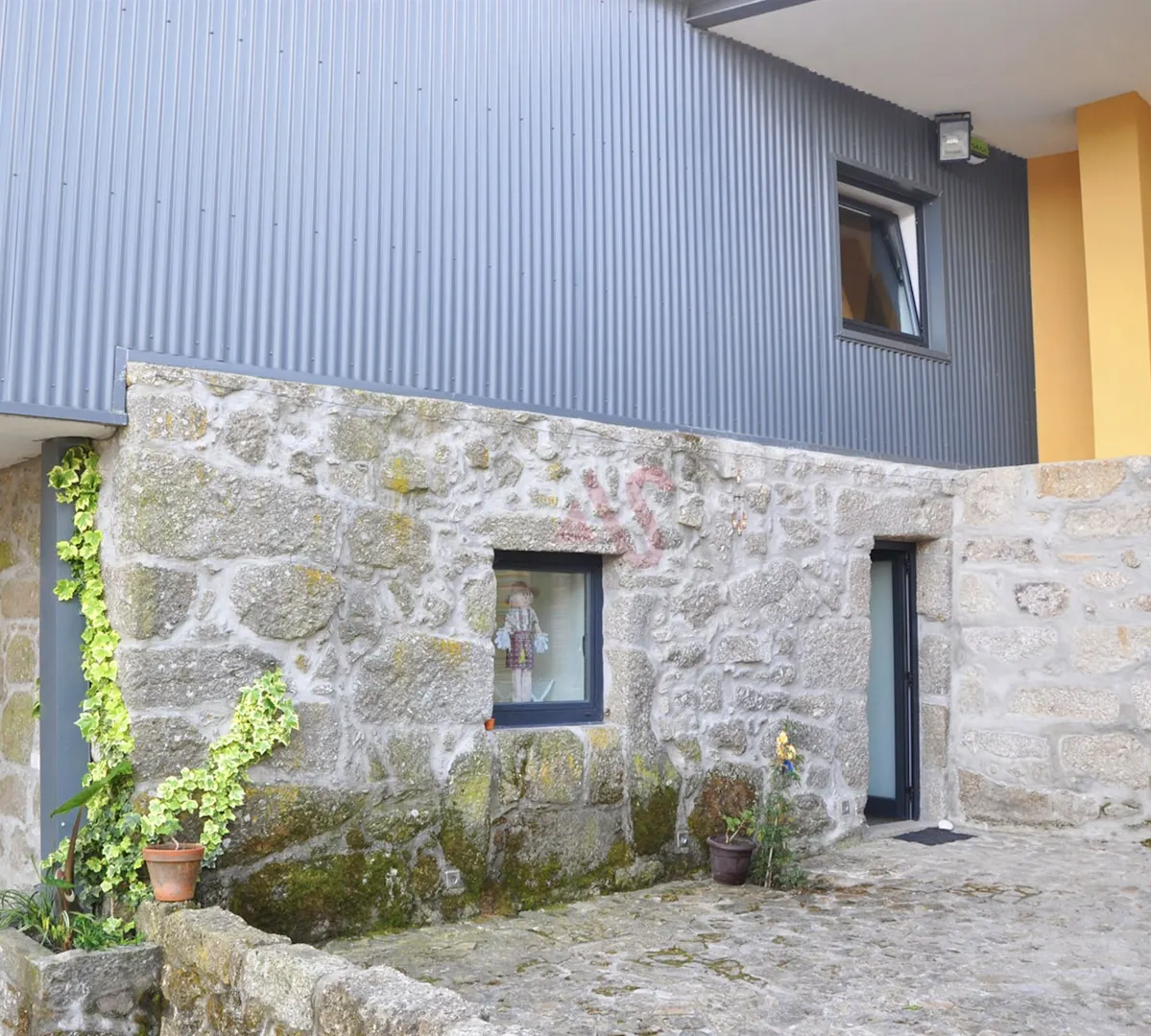 Moradia T2 - Travass�s, Fafe, Braga - Imagem grande