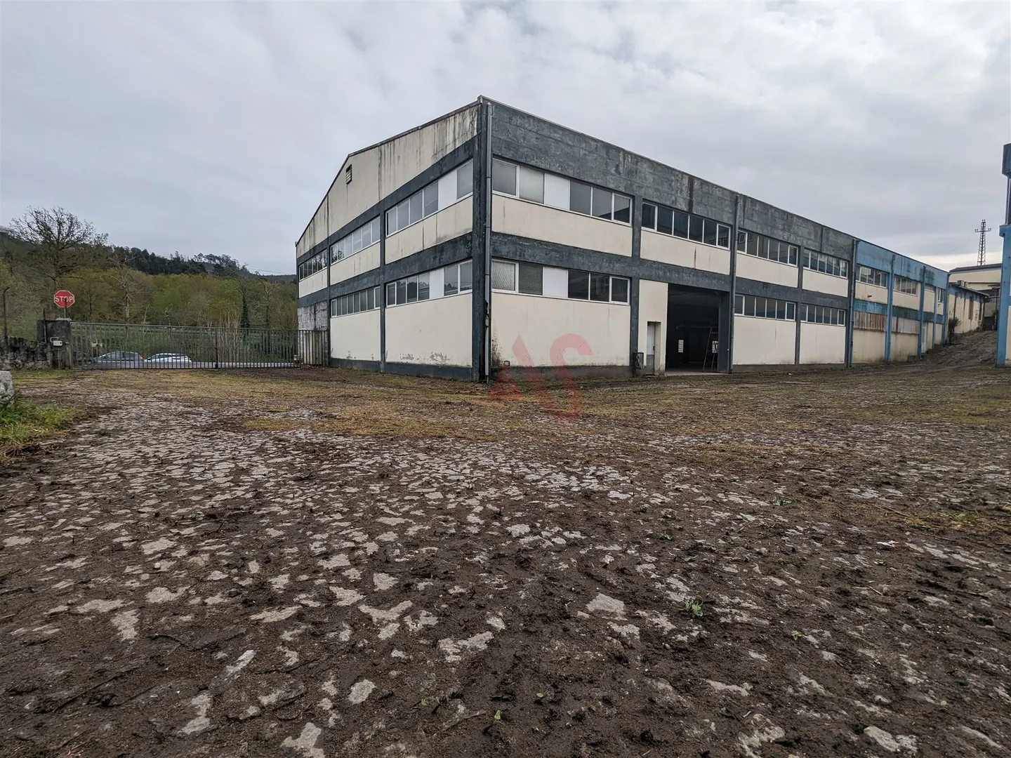 Ind�stria T0 - Cep�es, Fafe, Braga