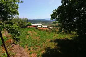 Terreno Urbano T0 - Air�o Santa Maria, Air�o S�o Jo�o e Vermil, Guimar�es, Braga