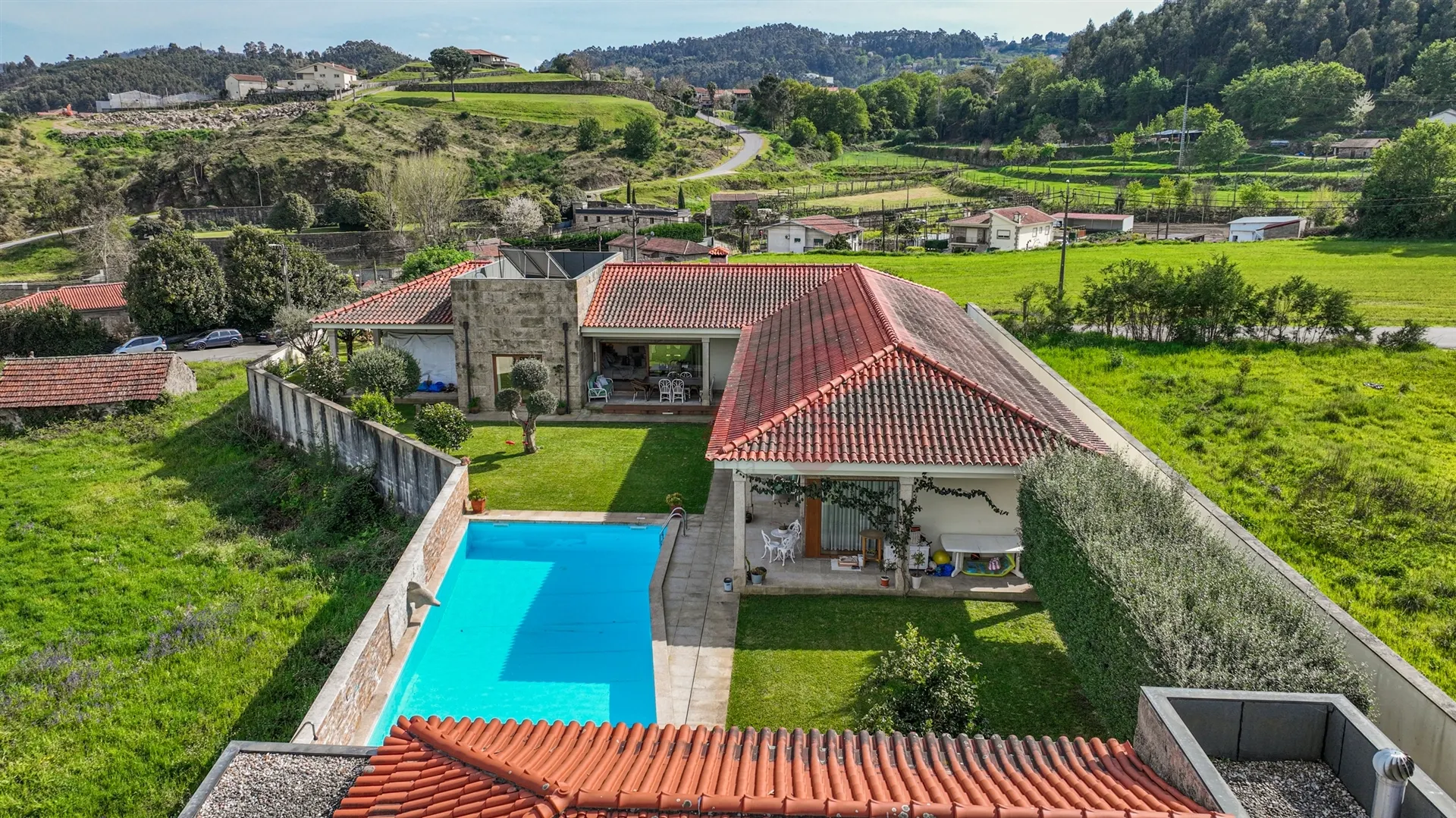 Moradia T4 - Santa Eullia, Vizela, Braga - Miniatura: 6/9
