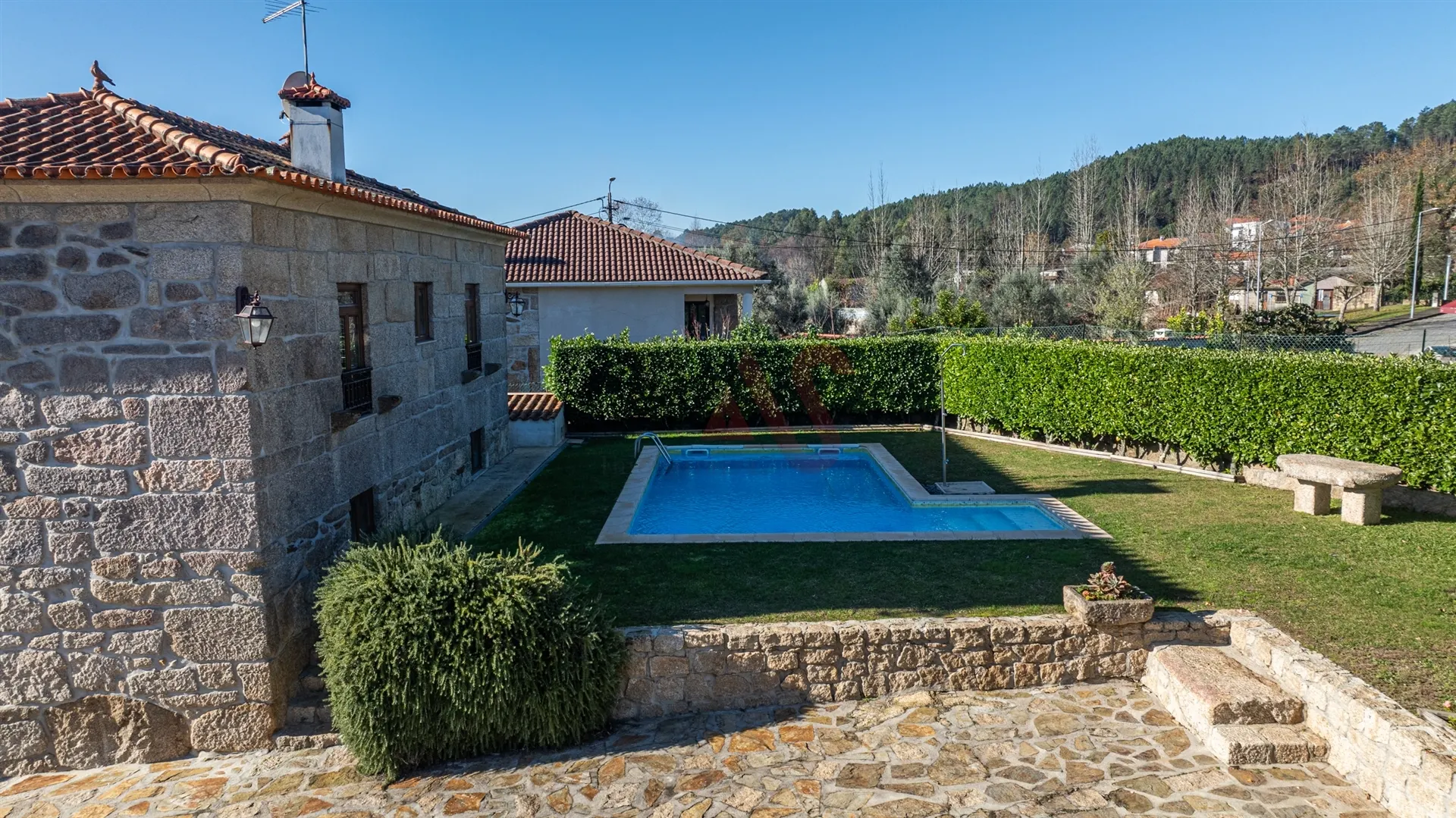 Moradia T4 - Campanh, Mondim de Basto, Vila Real - Miniatura: 7/9