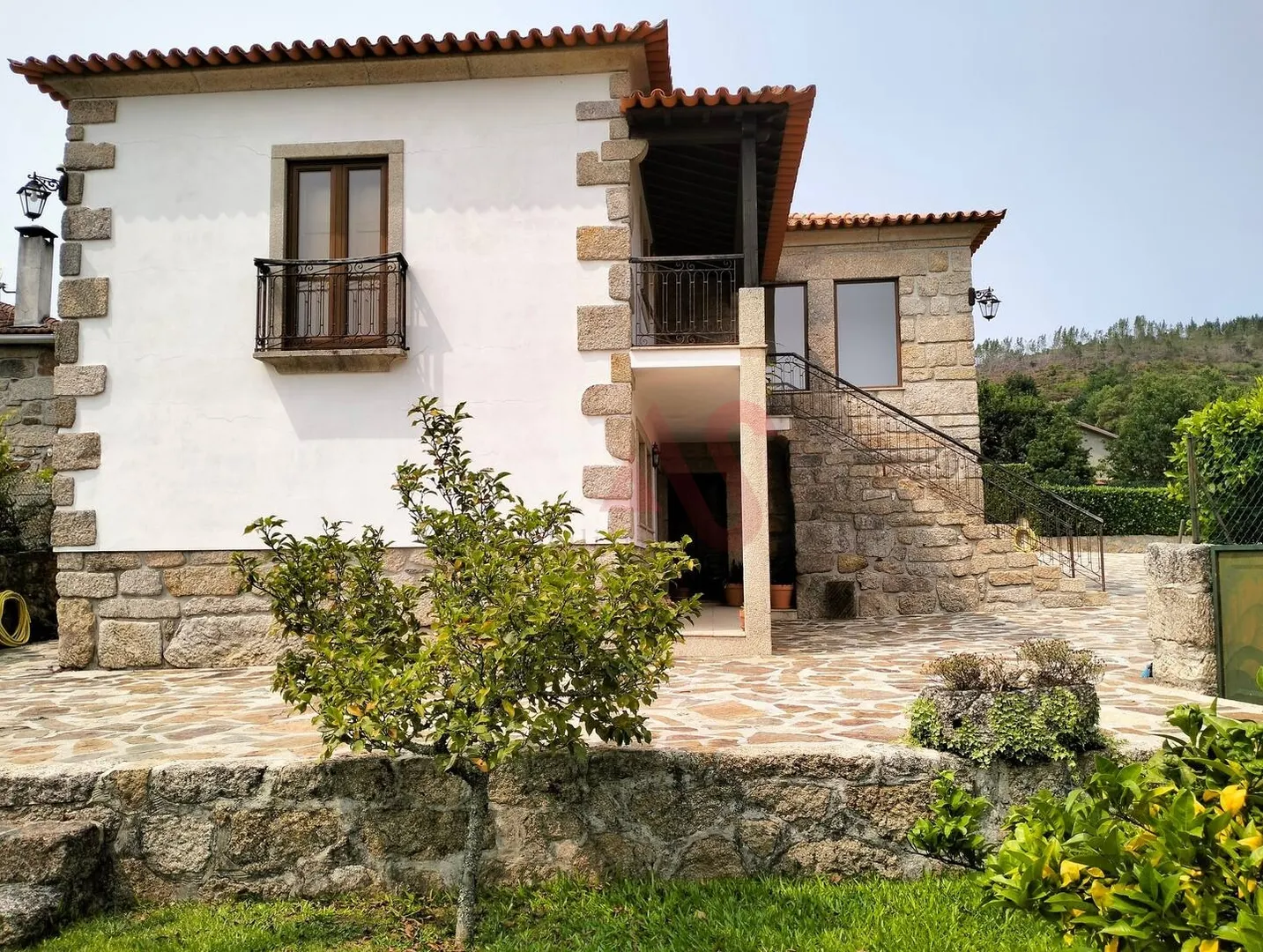 Moradia T4 - Campanh, Mondim de Basto, Vila Real - Miniatura: 9/9