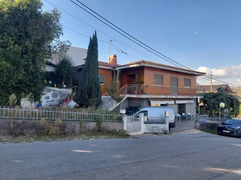 Moradia T3 - Serzedo, Guimares, Braga - Miniatura: 8/9