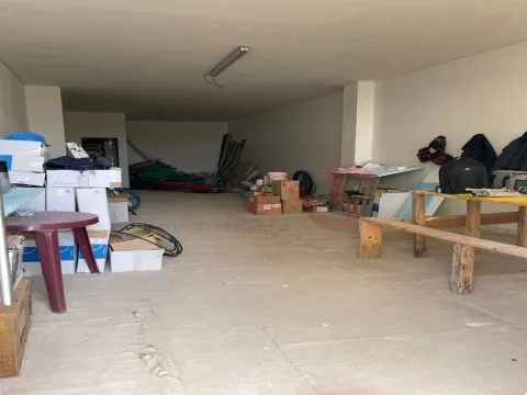 Loja T0 - Silvares, Lousada, Porto - Miniatura: 8/9