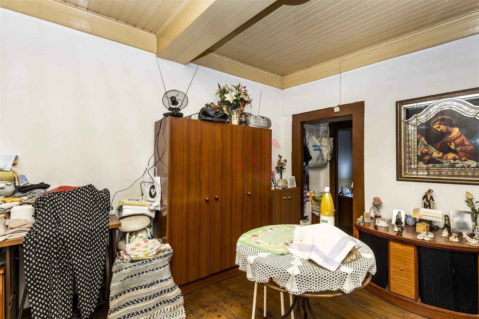Apartamento T0 - Oliveira, So Paio e So Sebastio, Guimares, Braga - Miniatura: 4/9