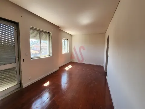 Apartamento T3 - Figueir, Paos de Ferreira, Porto - Miniatura: 8/9