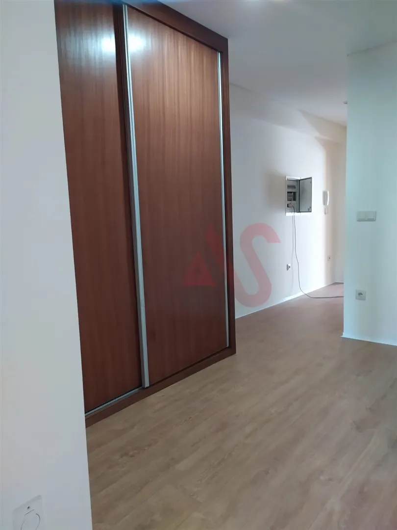 Apartamento T2 - So Vicente, Braga, Braga - Miniatura: 2/9