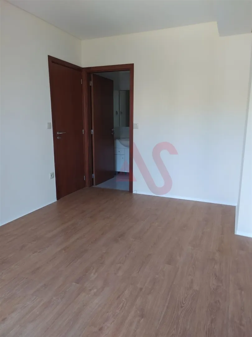 Apartamento T2 - So Vicente, Braga, Braga - Miniatura: 9/9