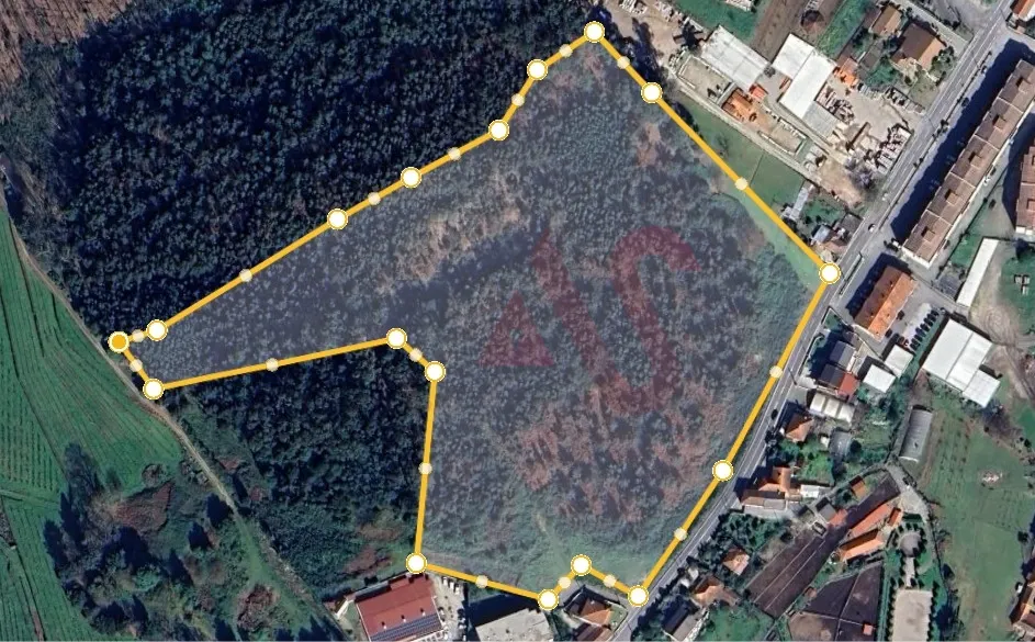 Terreno Rstico T0 - Nespereira, Lousada, Porto