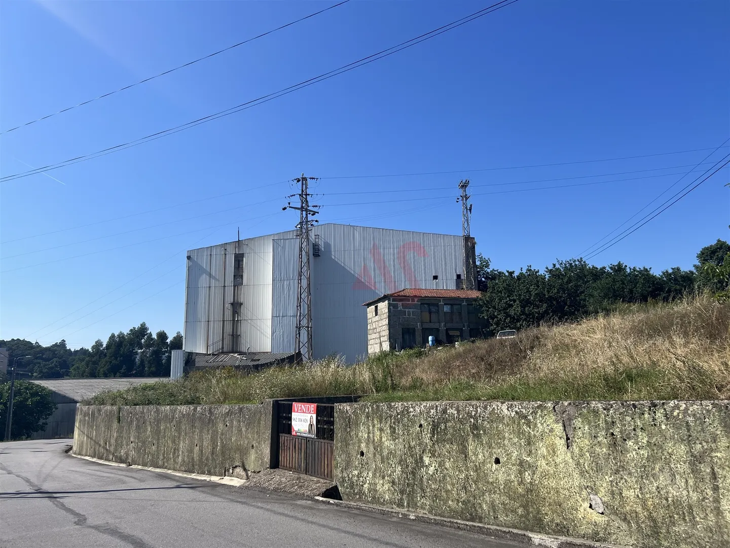 Terreno Urbano T0 - Gondar, Guimares, Braga