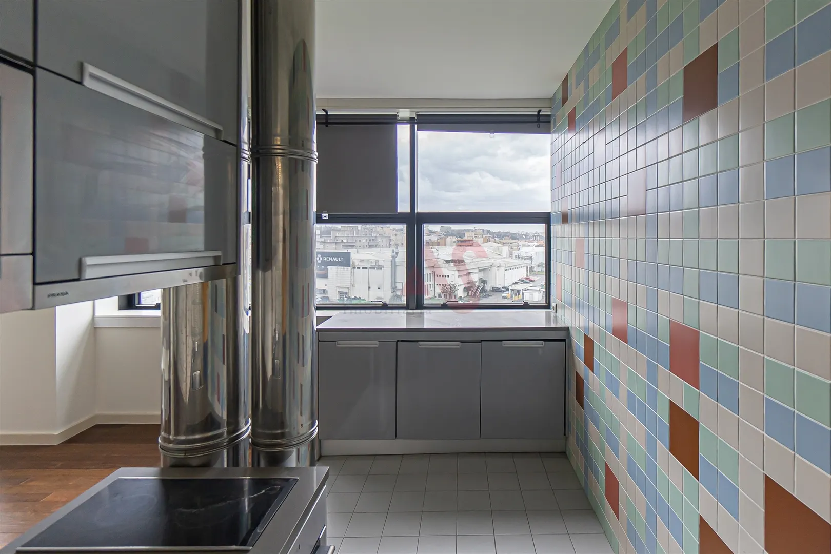 Apartamento T1 - Lordelo do Ouro, Porto, Porto - Miniatura: 1/9