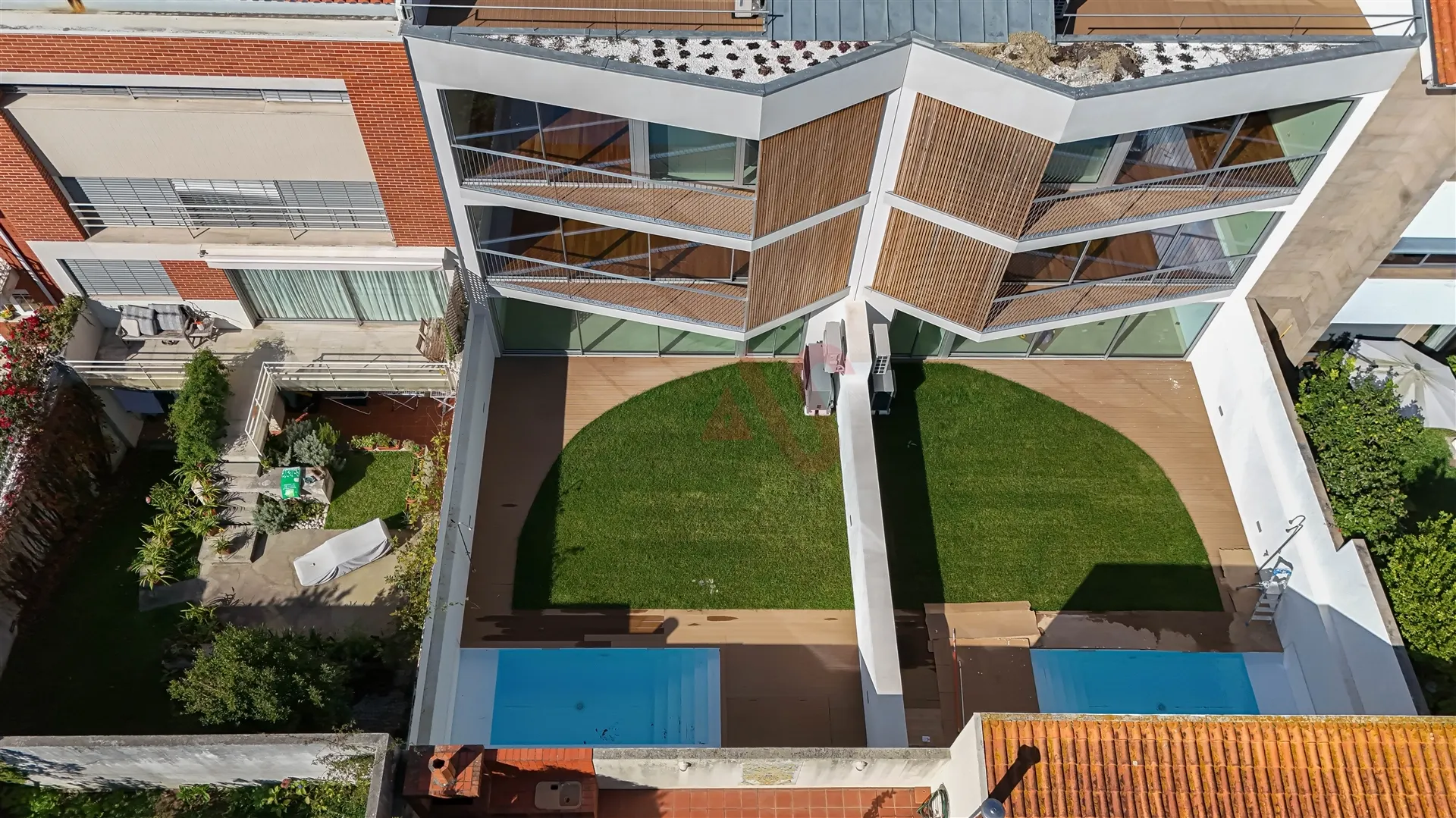 Moradia T4 - Glria, Aveiro, Aveiro - Miniatura: 1/9