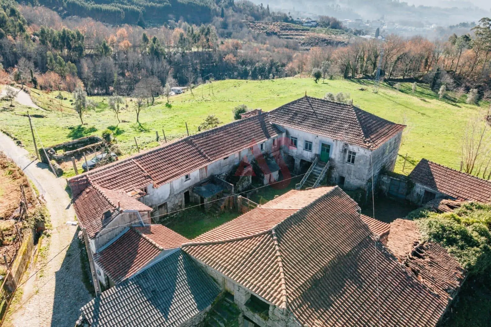 Quinta > T6 - Ribeiros, Fafe, Braga - Miniatura: 1/9