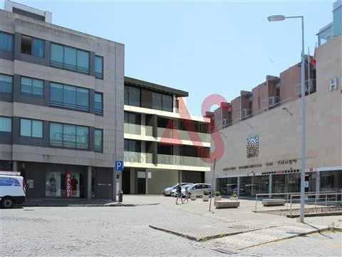 Apartamento T3 - Vila Boa, Barcelos, Braga - Miniatura: 2/9