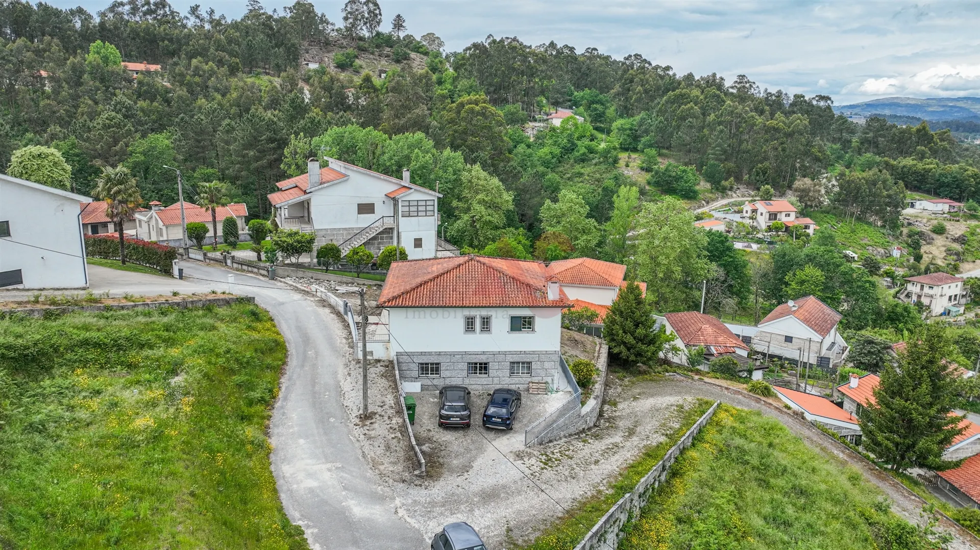 Moradia T6 - Ares (Santa Cristina), Fafe, Braga - Miniatura: 3/9