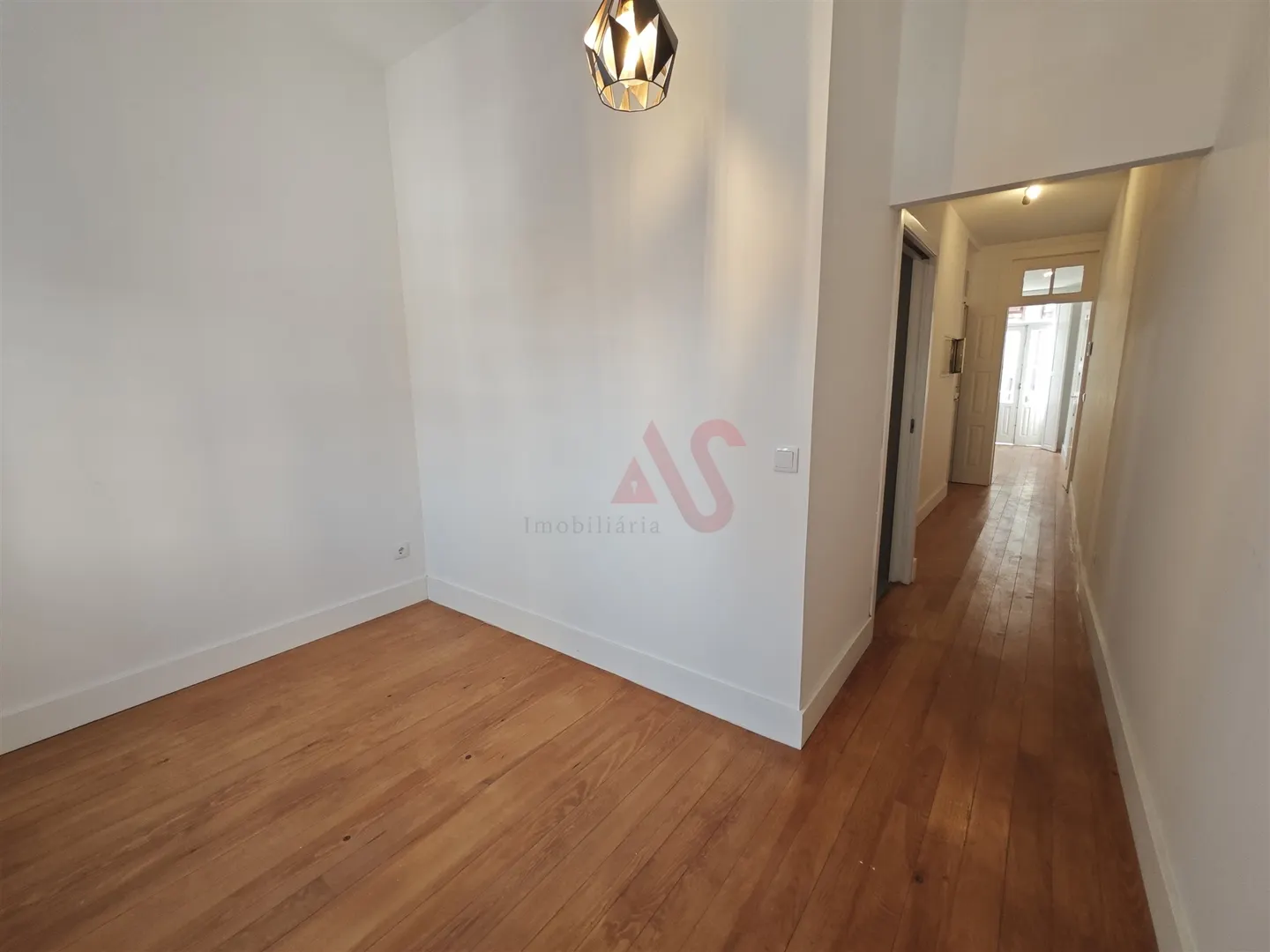 Apartamento T1 - Oliveira, So Paio e So Sebastio, Guimares, Braga - Miniatura: 5/9