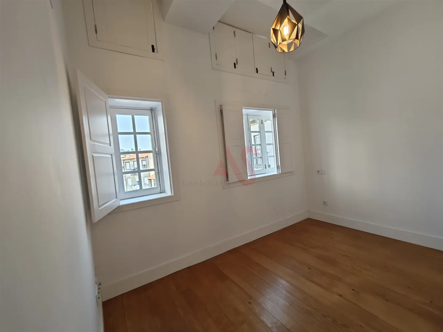 Apartamento T1 - Oliveira, So Paio e So Sebastio, Guimares, Braga - Miniatura: 6/9