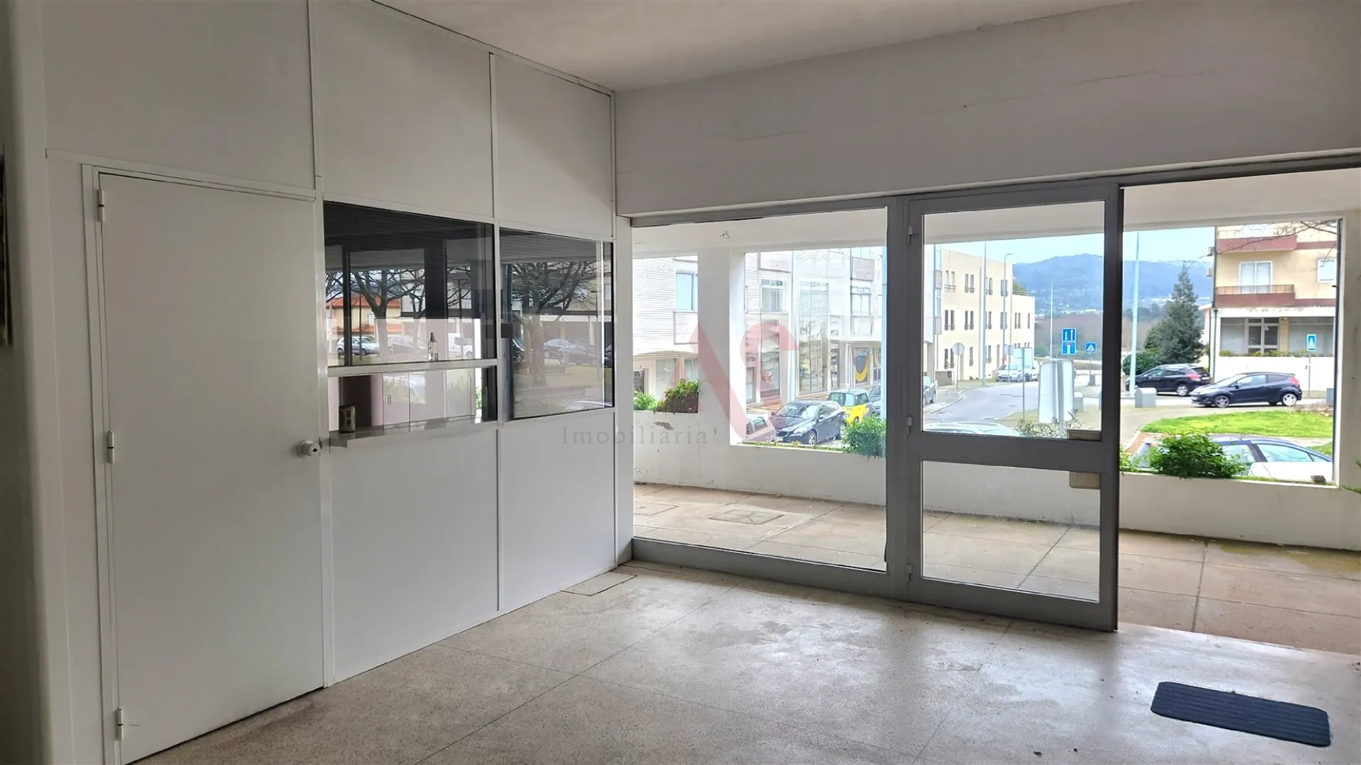 Loja T0 - Santo Tirso, Santo Tirso, Porto