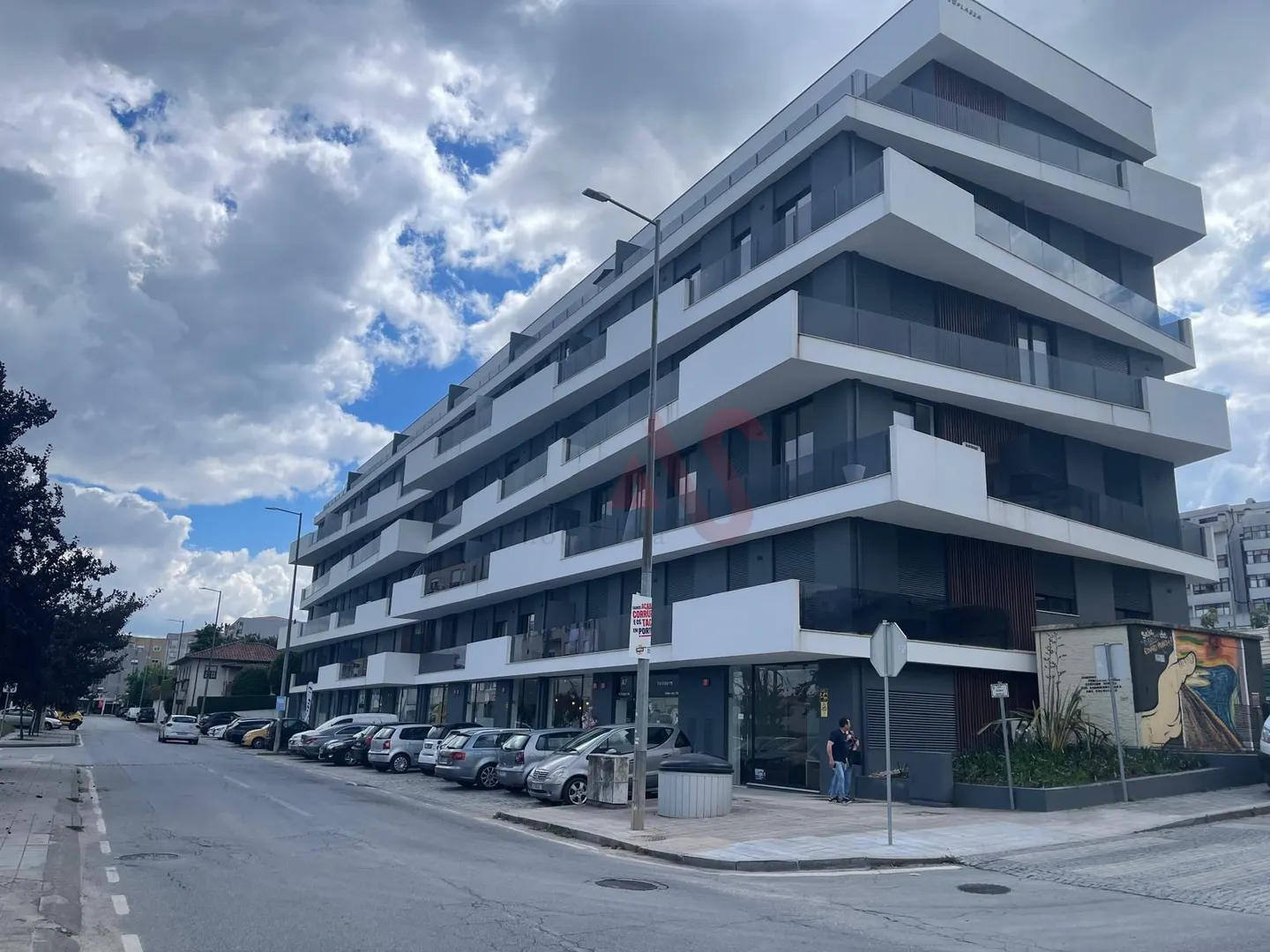 Loja T0 - Silvares, Lousada, Porto