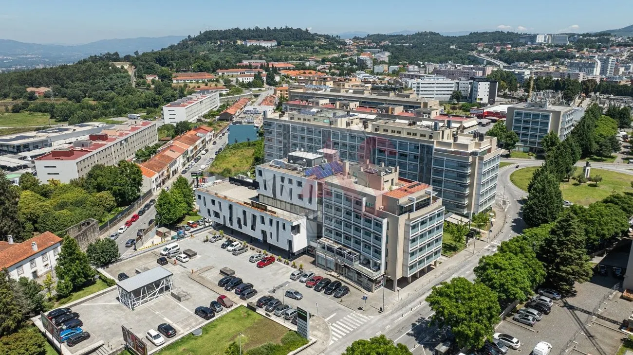 Loja T0 - So Vicente, Braga, Braga
