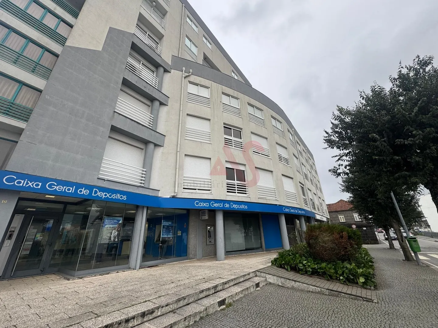 Escritrio T0 - Vila Cova da Lixa, Felgueiras, Porto