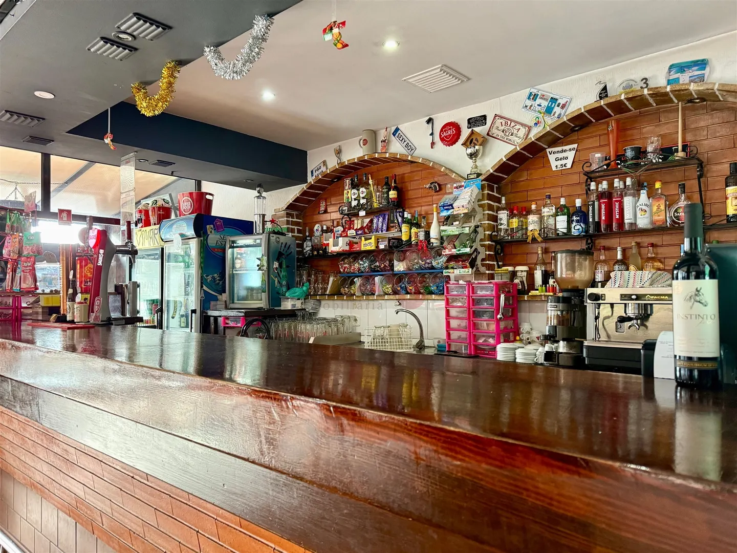 Bar/Restaurante T0 - Figueir�, Pa�os de Ferreira, Porto