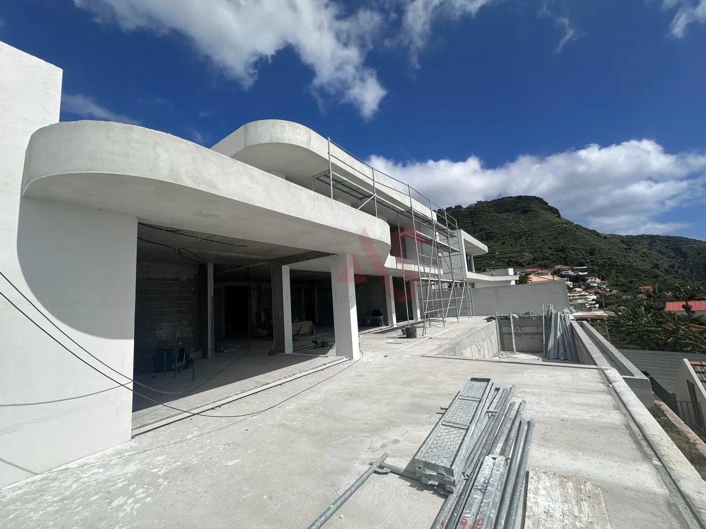 Moradia T4 - Arco da Calheta, Calheta (Madeira), Ilha da Madeira - Miniatura: 7/9