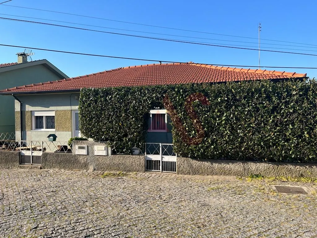 Moradia T6 - Aves, Santo Tirso, Porto - Miniatura: 2/9