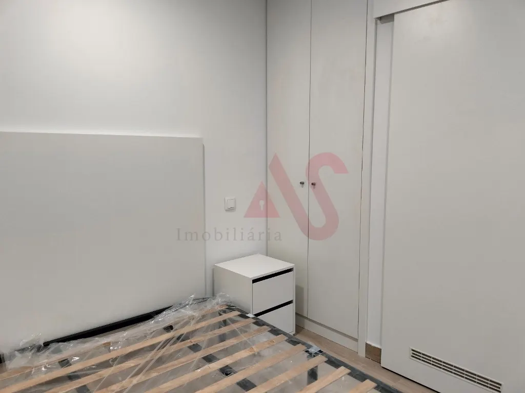Apartamento T1 - Oliveira, So Paio e So Sebastio, Guimares, Braga - Miniatura: 6/9