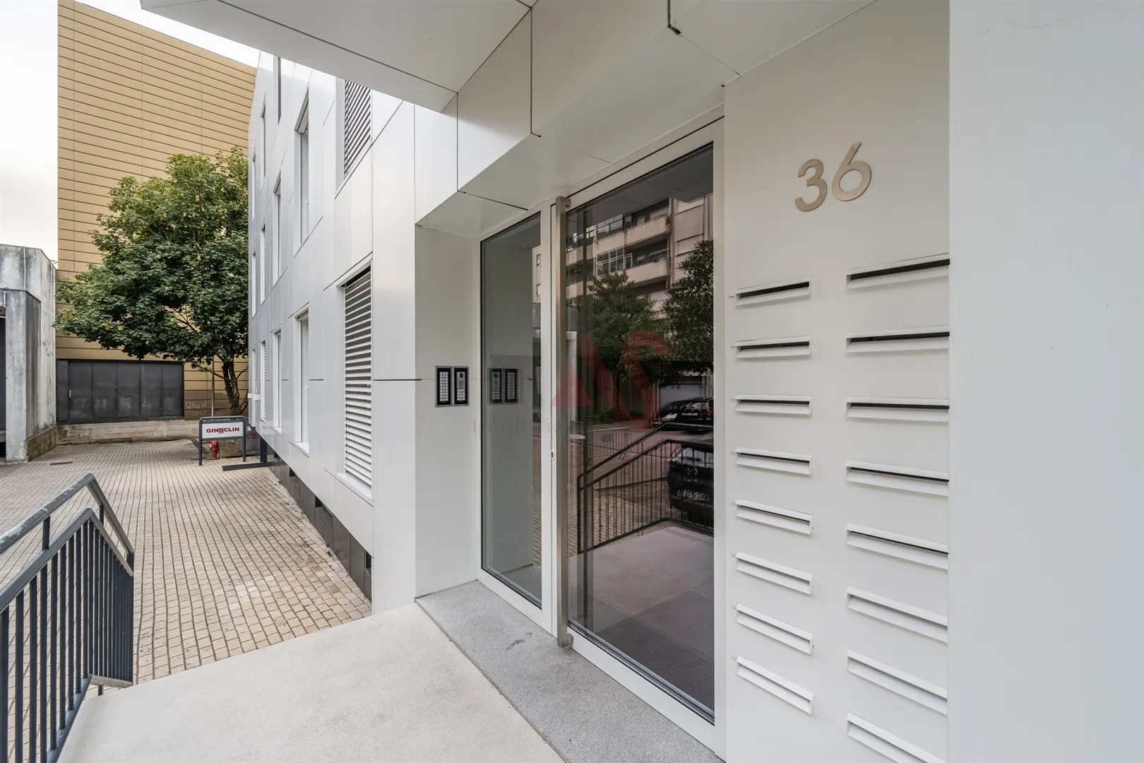 Apartamento T3 - Urgezes, Guimares, Braga - Miniatura: 2/9