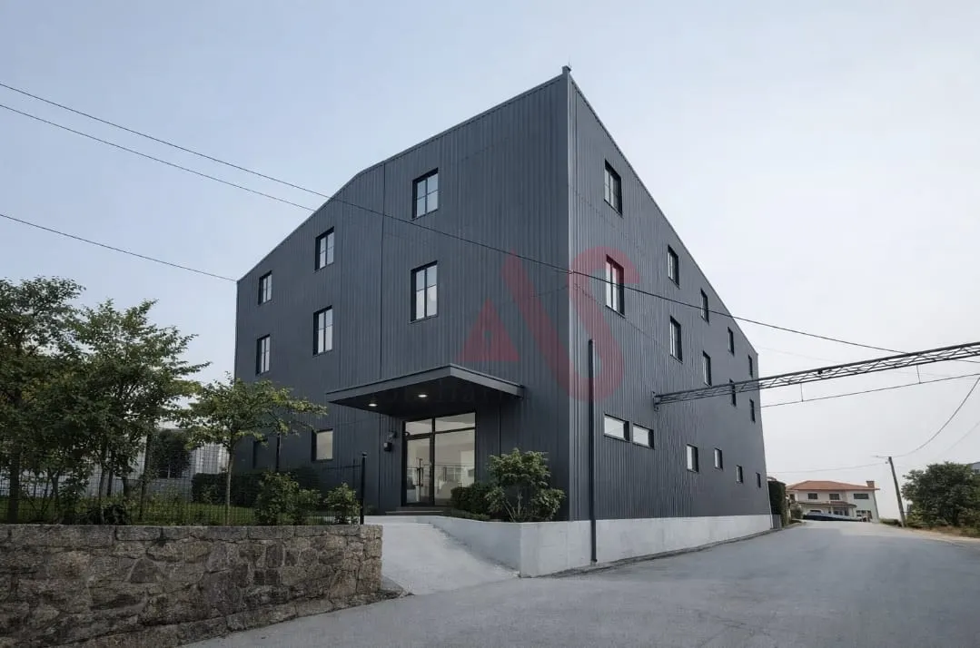 Armaz�m T0 - Gondar, Guimar�es, Braga