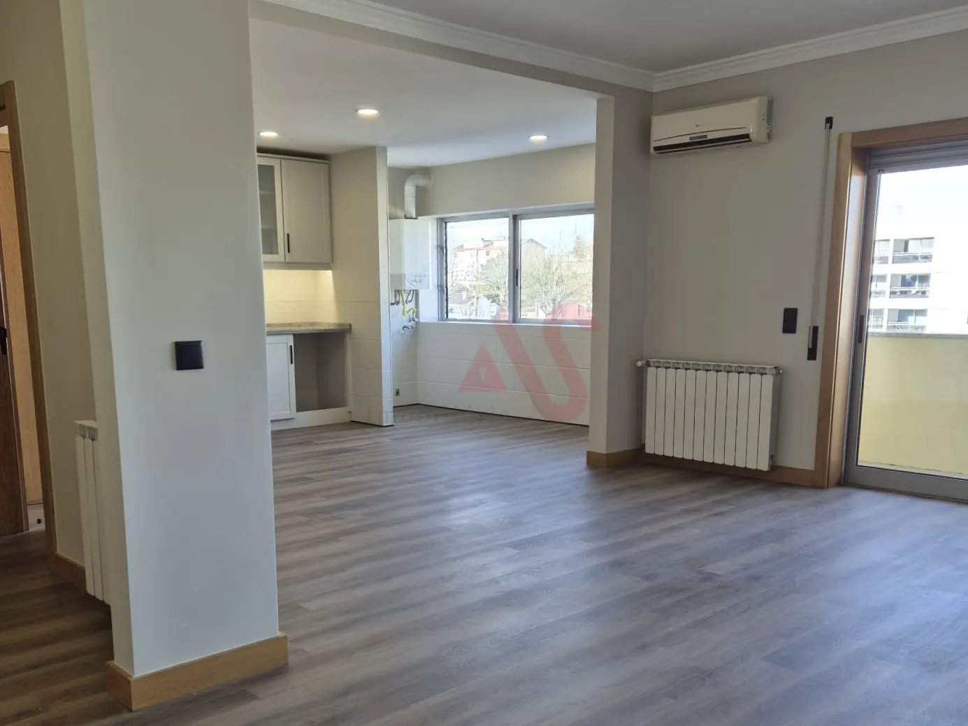 Apartamento T3 - Silvares, Lousada, Porto - Miniatura: 1/9