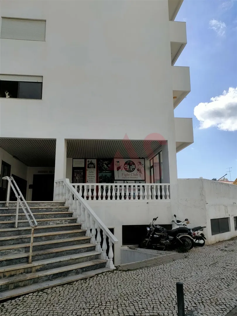 Loja T0 - Olhos de gua, Albufeira, Faro (Algarve) - Miniatura: 5/9