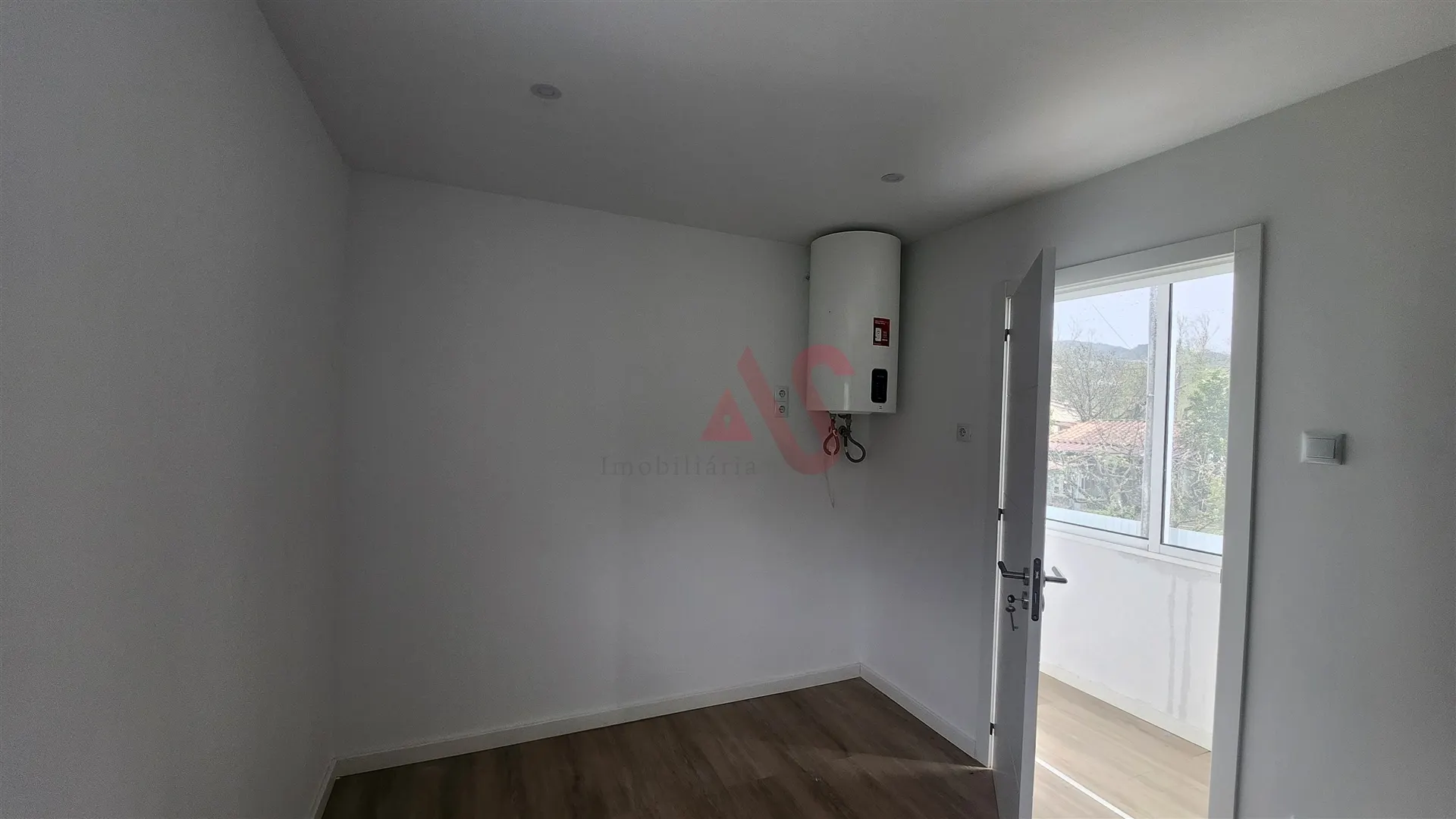 Moradia T3 - Vizela (Santo Adrio), Vizela, Braga - Miniatura: 6/9
