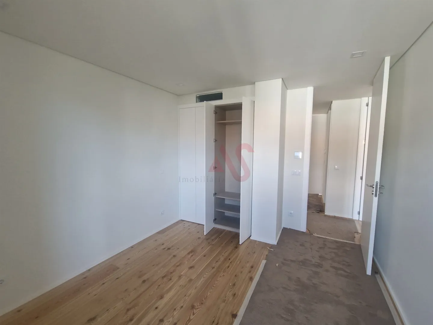 Apartamento T2 - Creixomil, Guimares, Braga - Miniatura: 8/9