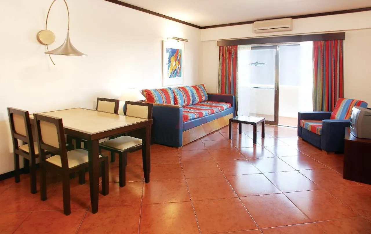 Apartamento T2 - Olhos de gua, Albufeira, Faro (Algarve) - Miniatura: 5/9