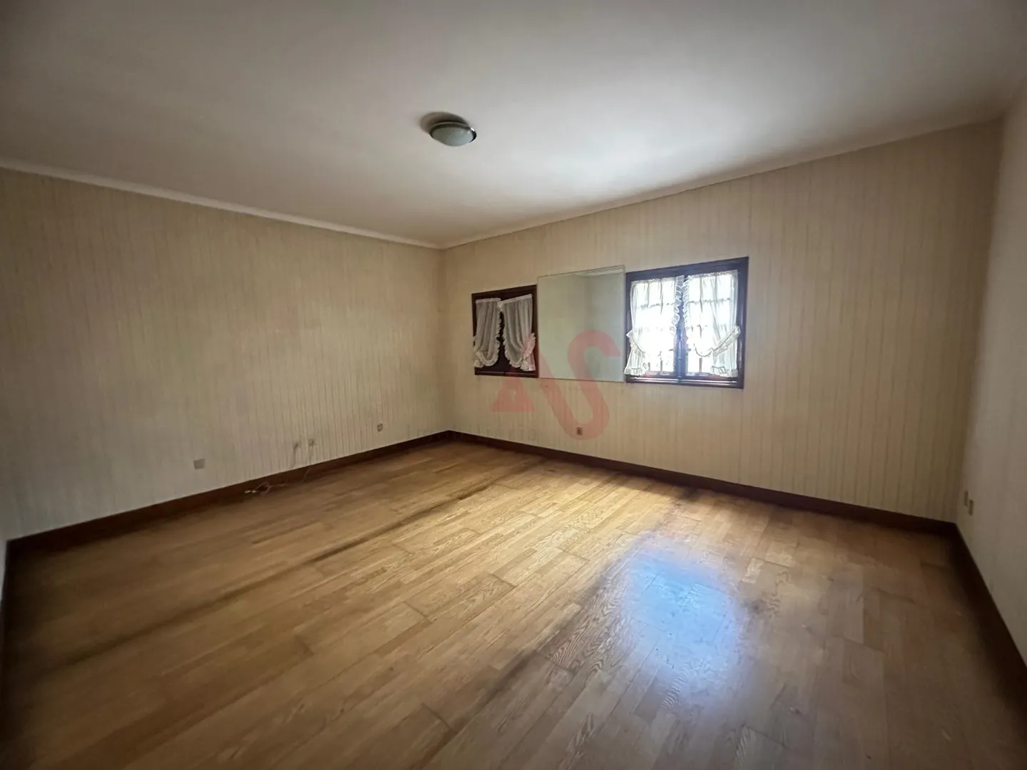 Moradia T3 - Santa Eullia, Vizela, Braga - Miniatura: 8/9