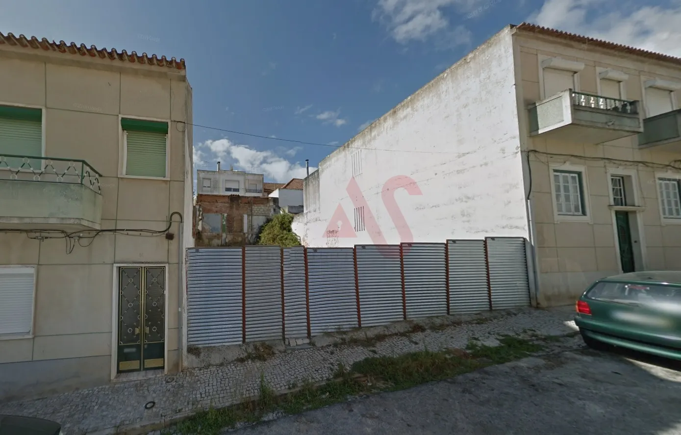 Terreno Urbano T0 - Marvila, Santarm, Santarm