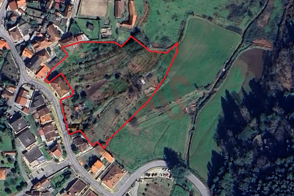Terreno Urbano T0 - Cristelos, Lousada, Porto