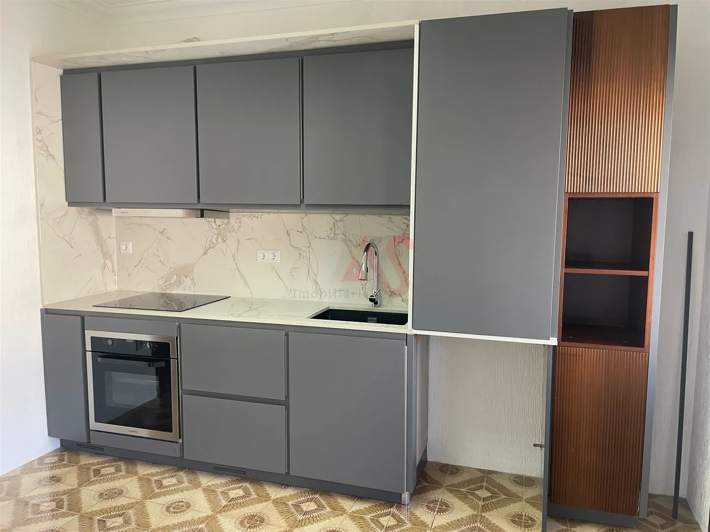 Apartamento T4 - Lordelo, Guimares, Braga - Miniatura: 4/9