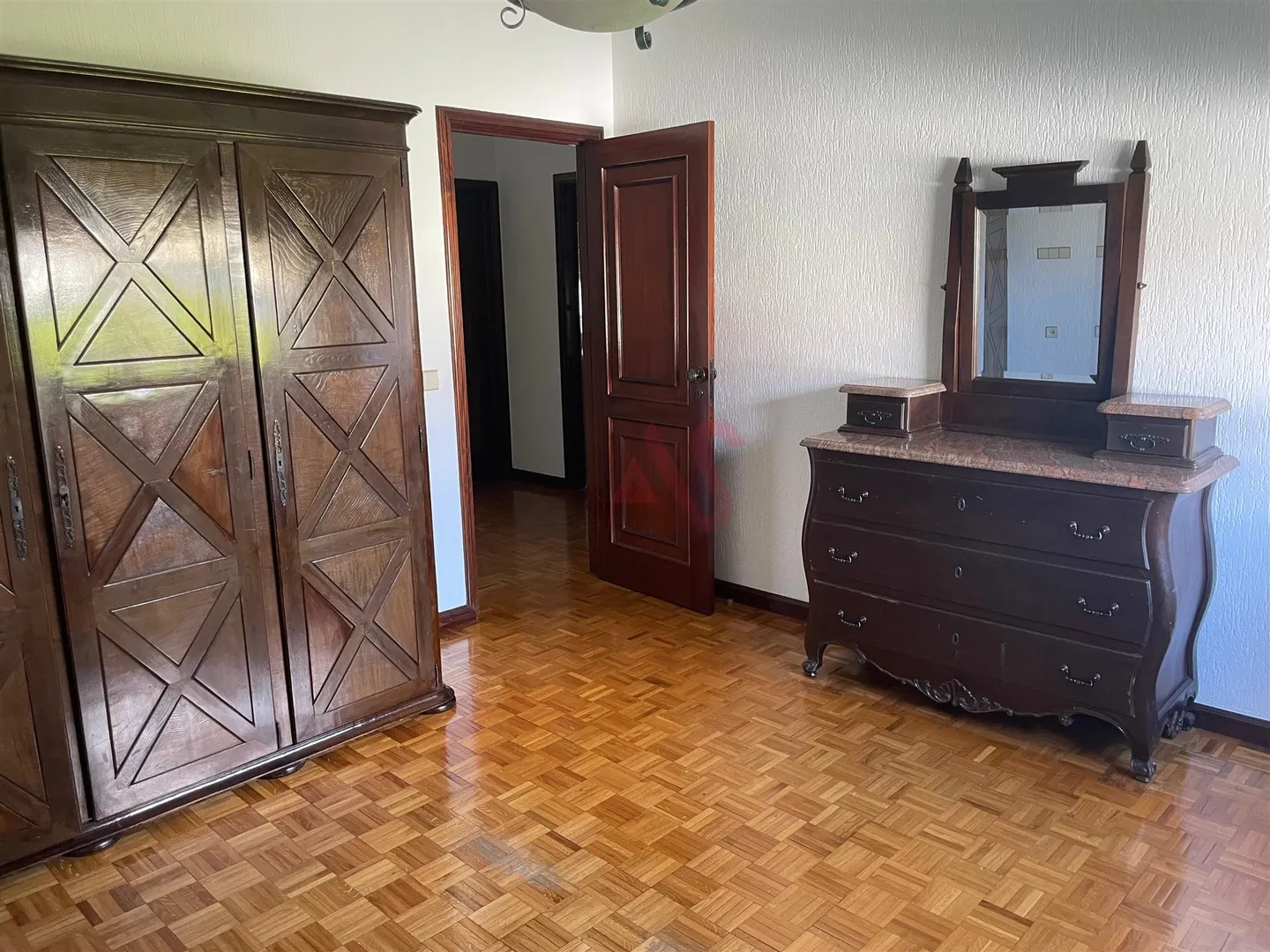 Apartamento T4 - Lordelo, Guimares, Braga - Miniatura: 8/9